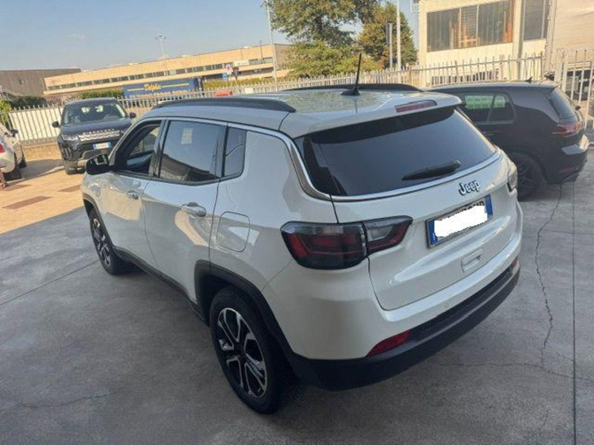 Jeep Compass 1.3 T4 190CV PHEV AT6 4xe Limited (8)