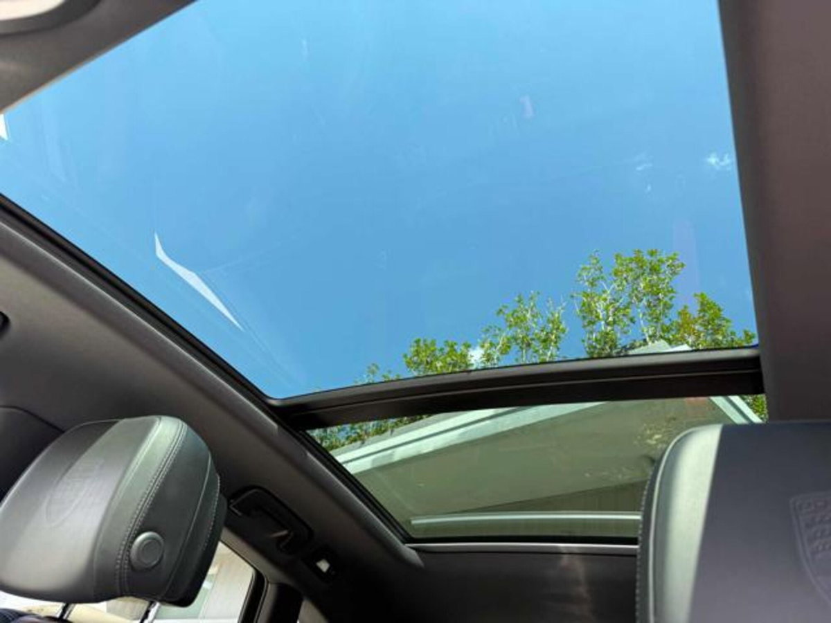 Porsche Macan 2.0 (8)