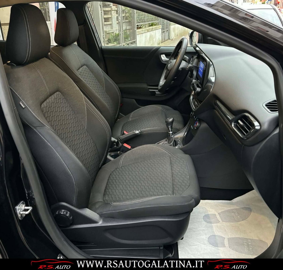 Ford Puma 1.0 ecoboost h Titanium 125cv auto (8)
