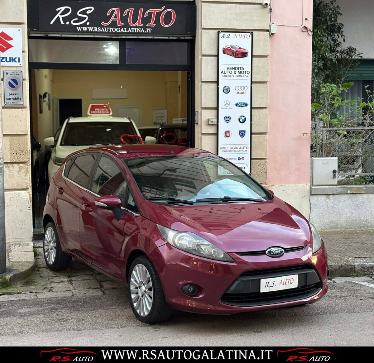 Ford Fiesta 1.4 5 porte Bz.- GPL Titanium (2)