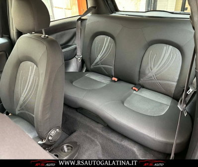 Lancia Ypsilon 1.3 MJT 75 CV Argento (8)