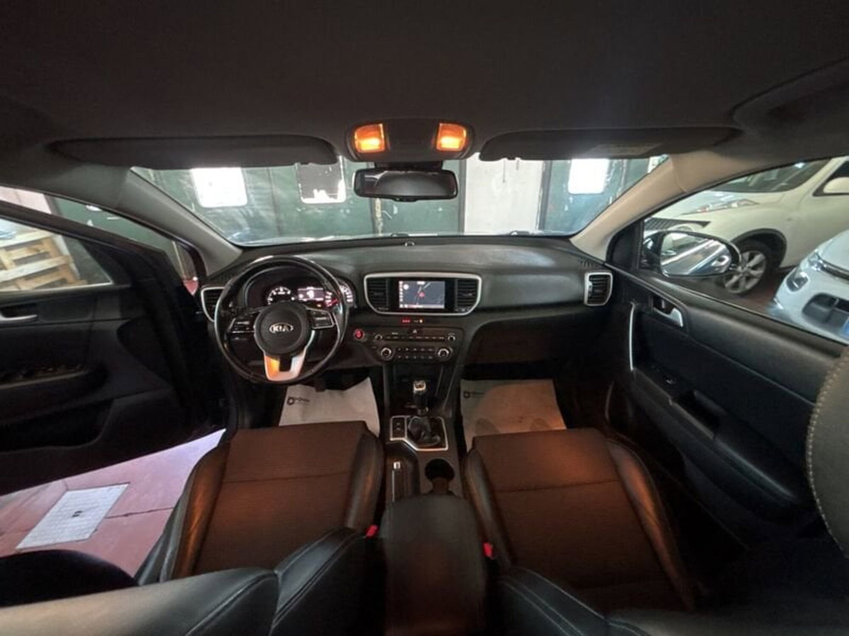Kia Sportage 1.6 CRDI 115 CV 2WD Style (13)