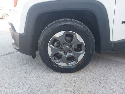 Jeep Renegade 1.6 Mjt 120 CV Longitude (14)