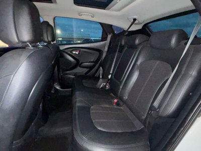 Hyundai ix35 2.0 CRDi 4WD Classic (12)