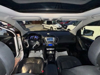 Hyundai ix35 2.0 CRDi 4WD Classic (13)