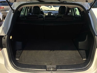 Hyundai ix35 2.0 CRDi 4WD Classic (9)