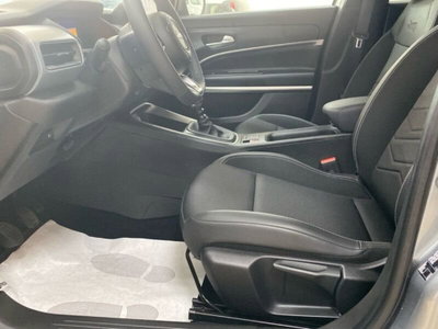 Jeep Avenger 1.2 turbo Summit fwd 100cv (13)