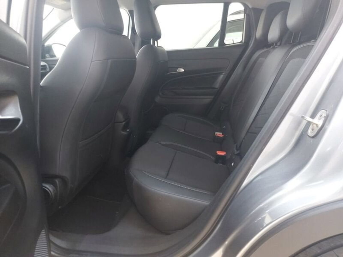 Jeep Avenger 1.2 turbo Summit fwd 100cv (14)