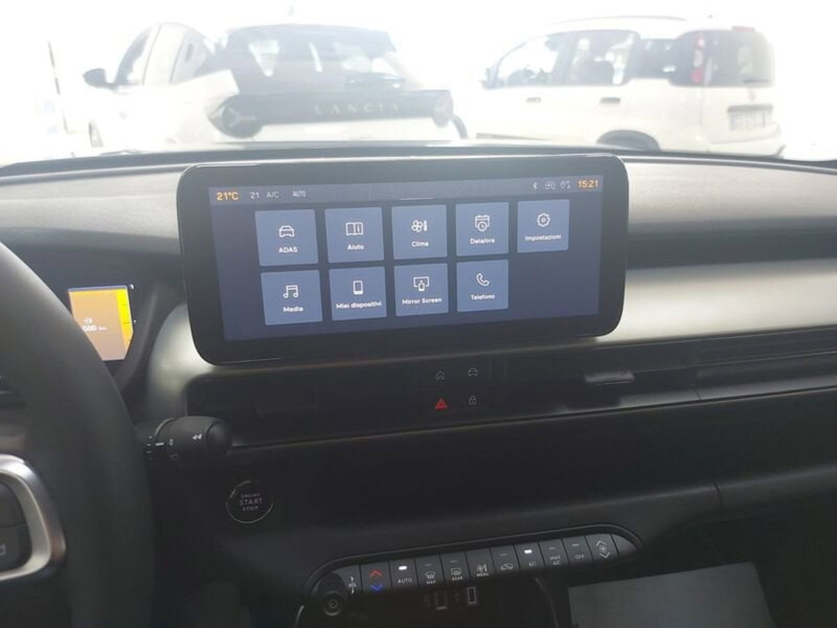 Jeep Avenger 1.2 turbo Summit fwd 100cv (15)