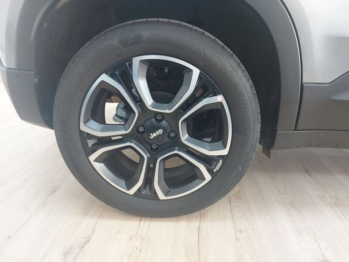Jeep Avenger 1.2 turbo Summit fwd 100cv (9)