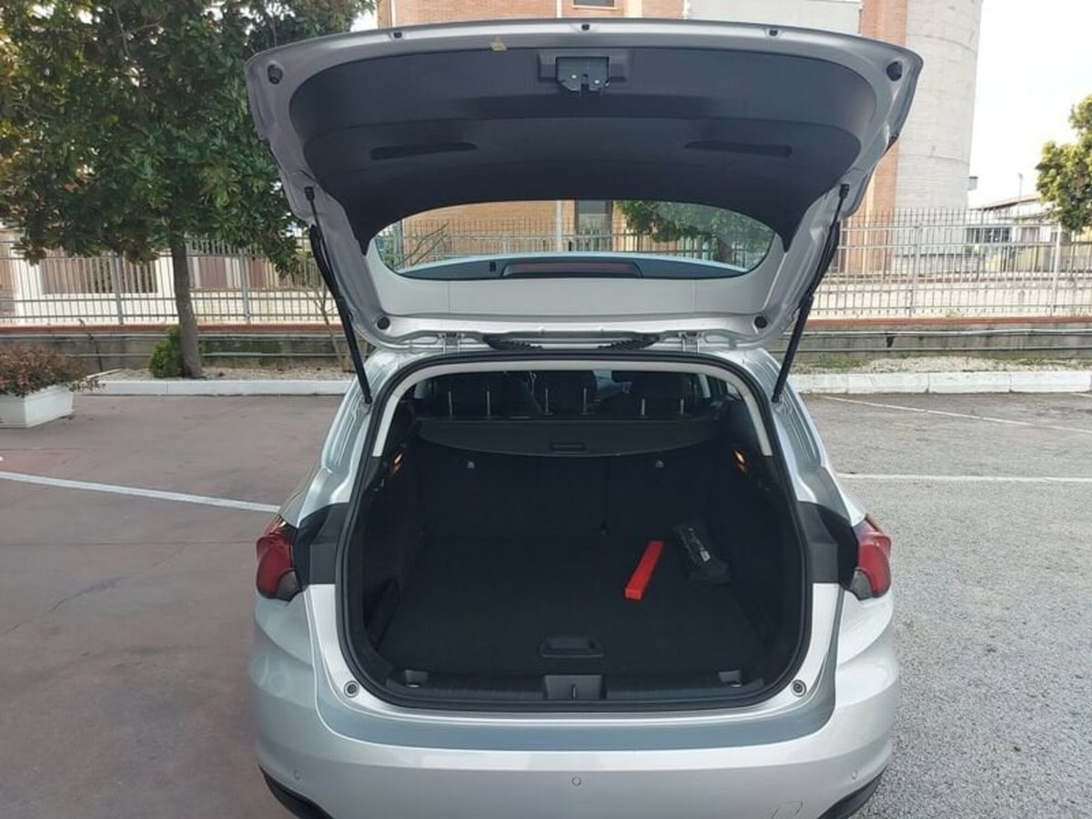 Fiat Tipo Station Wagon Tipo 1.6 Mjt S&S SW S-Design (9)