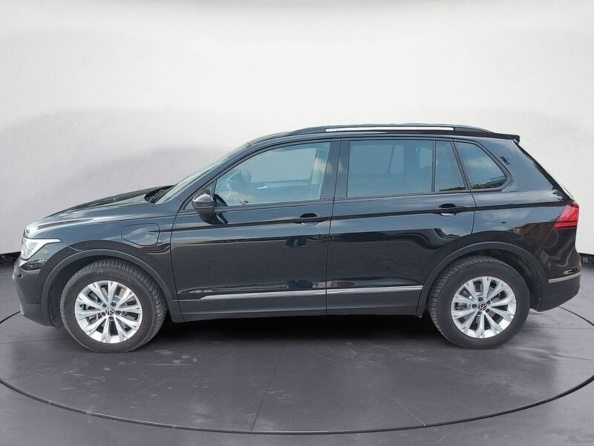 Volkswagen Tiguan 1.4 TSI eHYBRID DSG Life (4)