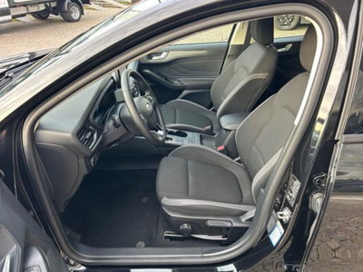 Ford Focus Station Wagon 1.5 EcoBlue 120 CV automatico SW Business (8)