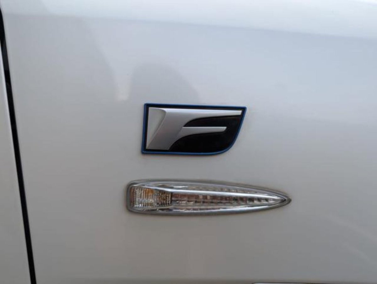Lexus IS F 5.0 (11)