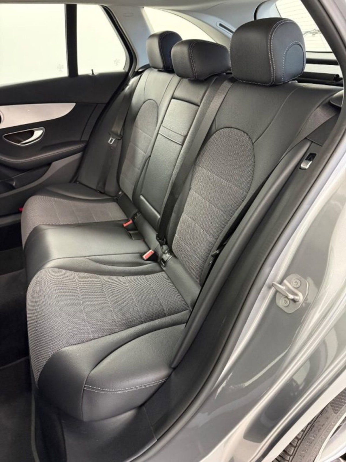 Mercedes-Benz Classe C Station Wagon 220 d 4Matic Auto Premium (17)