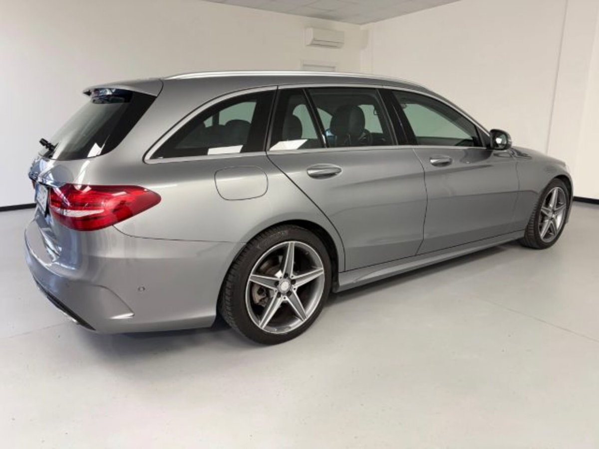 Mercedes-Benz Classe C Station Wagon 220 d 4Matic Auto Premium (9)