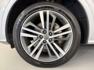 Audi Q5 2.0 TDI quattro S tronic S line plus (10)