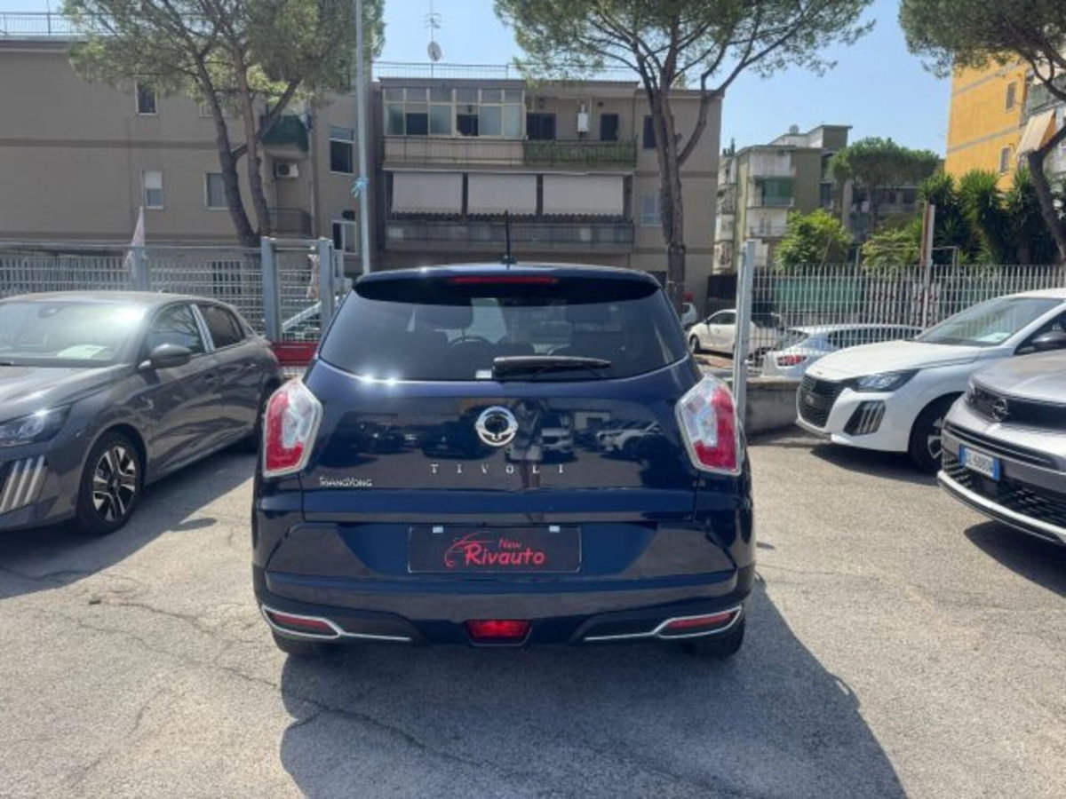 Ssangyong Tivoli 1.6 4WD Bi-fuel GPL Dream aut. (5)