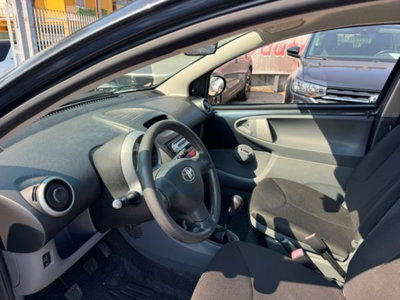 Toyota Aygo 1.0 12V VVT-i 3 porte (11)