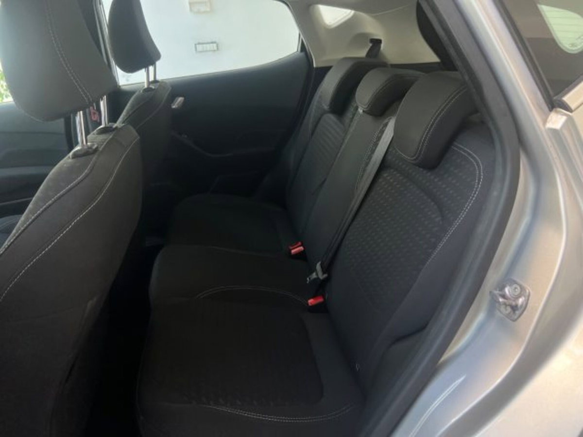 Ford Fiesta 1.5 EcoBlue 5 porte Titanium (17)