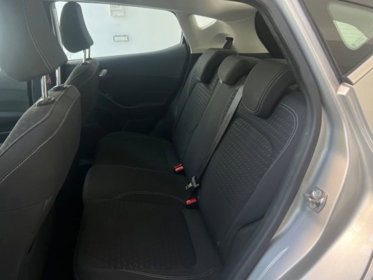 Ford Fiesta 1.5 EcoBlue 5 porte Titanium (18)