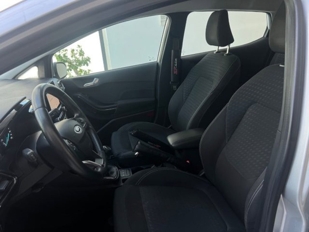 Ford Fiesta 1.5 EcoBlue 5 porte Titanium (20)