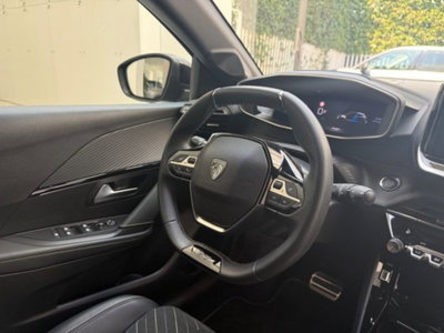 Peugeot 208 51 kWh GT (16)