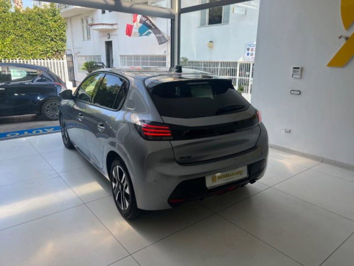 Peugeot 208 1.2 puretech Active s&s 100cv (13)