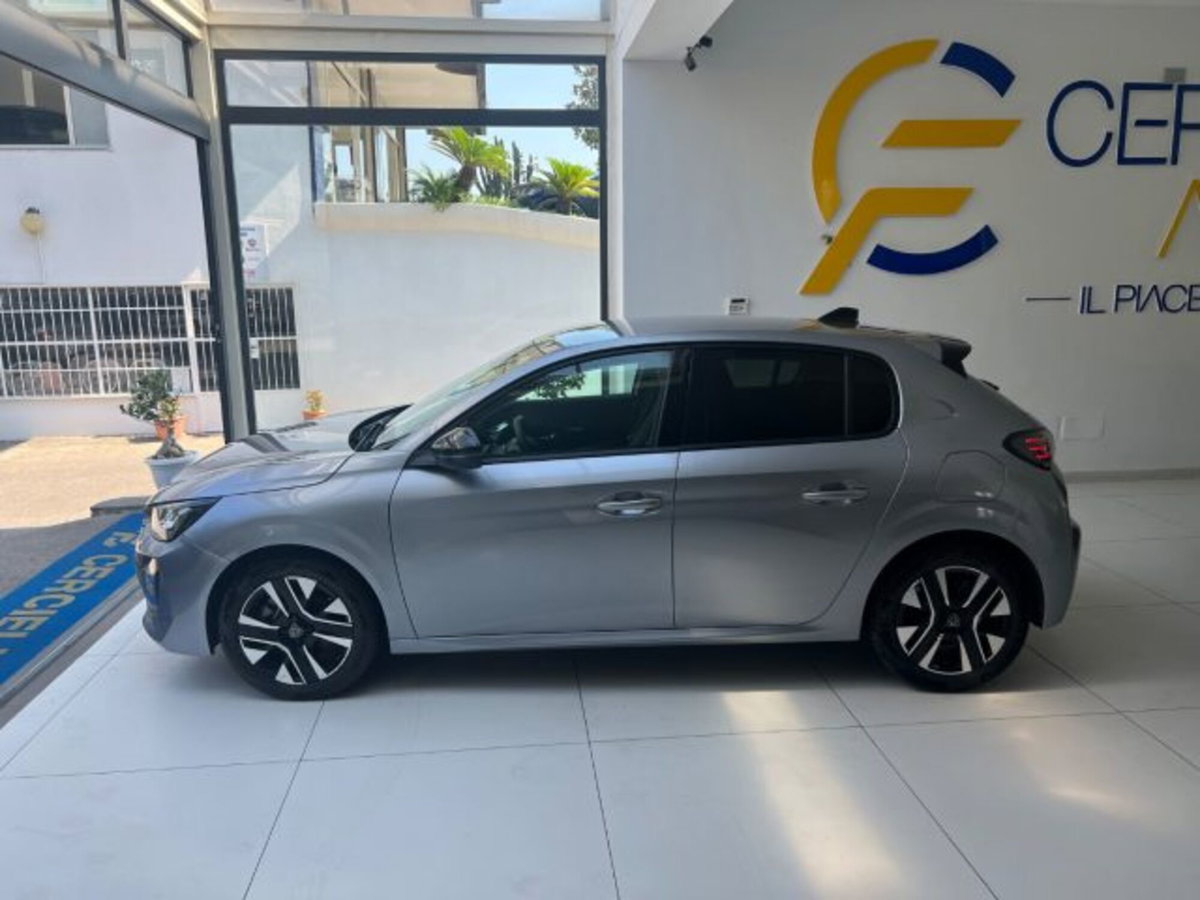 Peugeot 208 1.2 puretech Active s&s 100cv (9)
