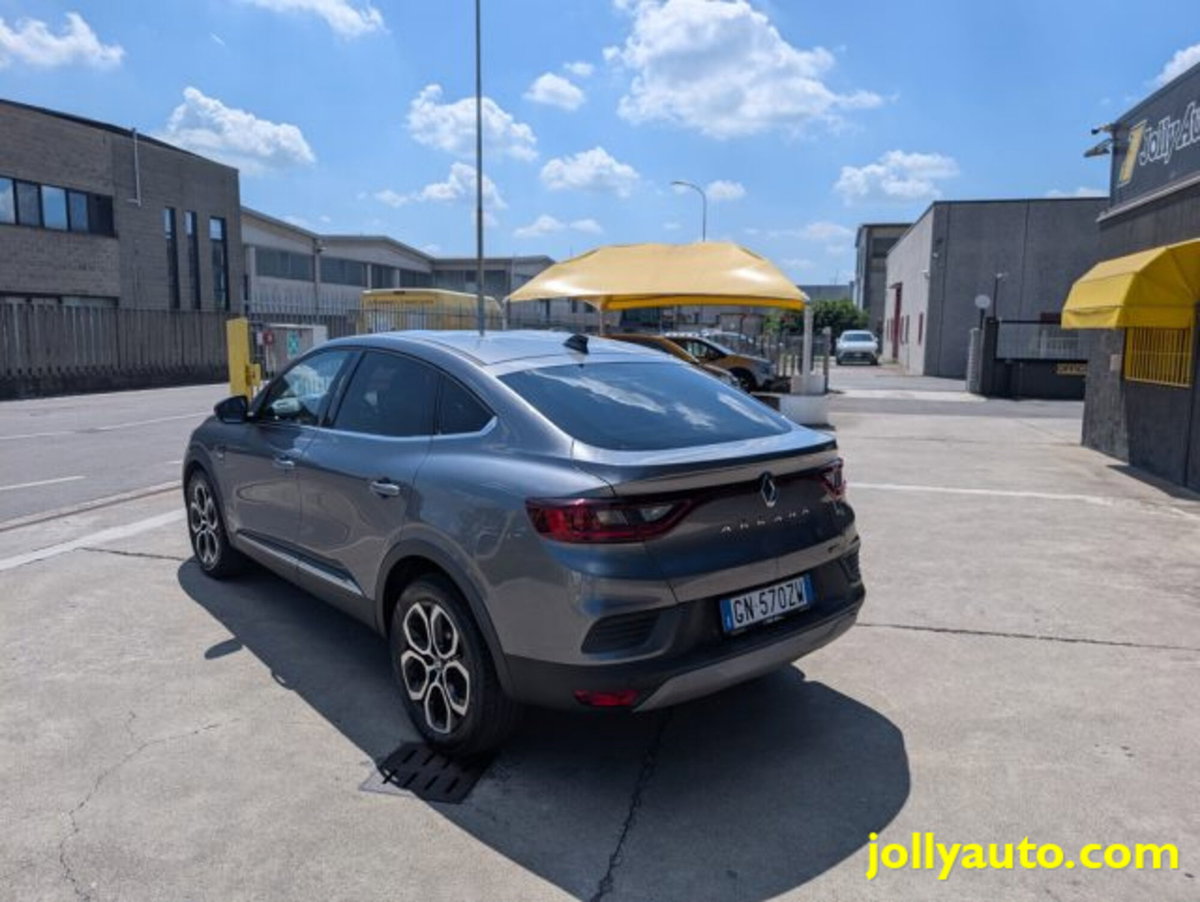 Renault Arkana Hybrid E-Tech 145 CV Techno (18)