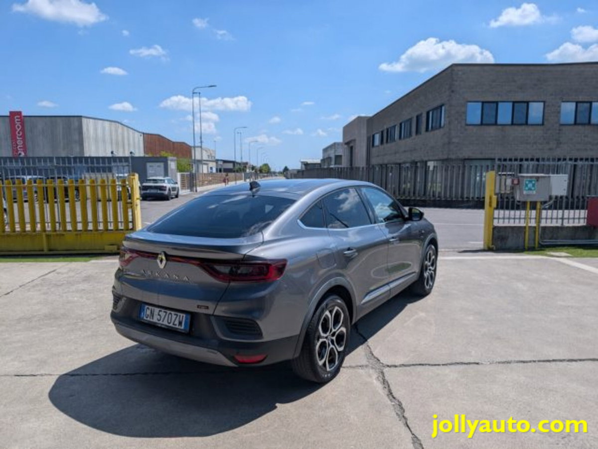 Renault Arkana Hybrid E-Tech 145 CV Techno (5)