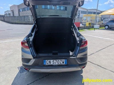 Renault Arkana Hybrid E-Tech 145 CV Techno (7)