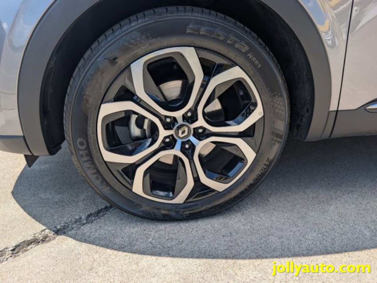 Renault Arkana Hybrid E-Tech 145 CV Techno (8)