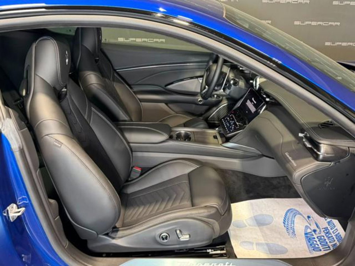 Maserati Granturismo 3.0 Trofeo awd auto (12)