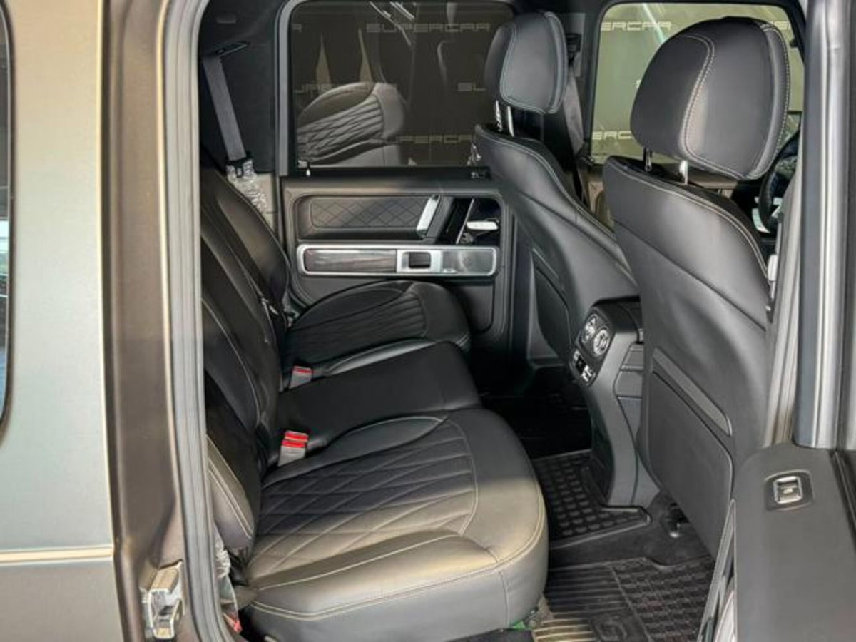 Mercedes-Benz Classe G 400 d Exclusive (14)