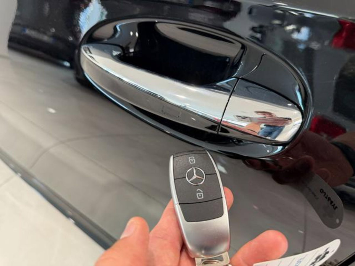 Mercedes-Benz Classe A Sedan 200 Automatic 4p. Premium (6)