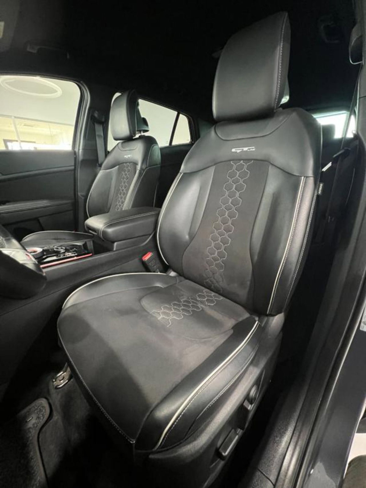 Kia Sportage 1.6 crdi mhev GT-line Plus Premium Pack awd dct (8)