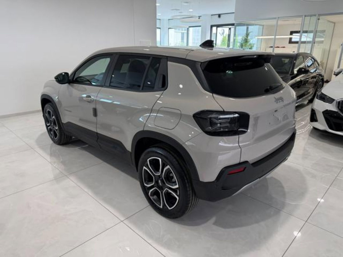Jeep Avenger 1.2 turbo Summit fwd 100cv (6)
