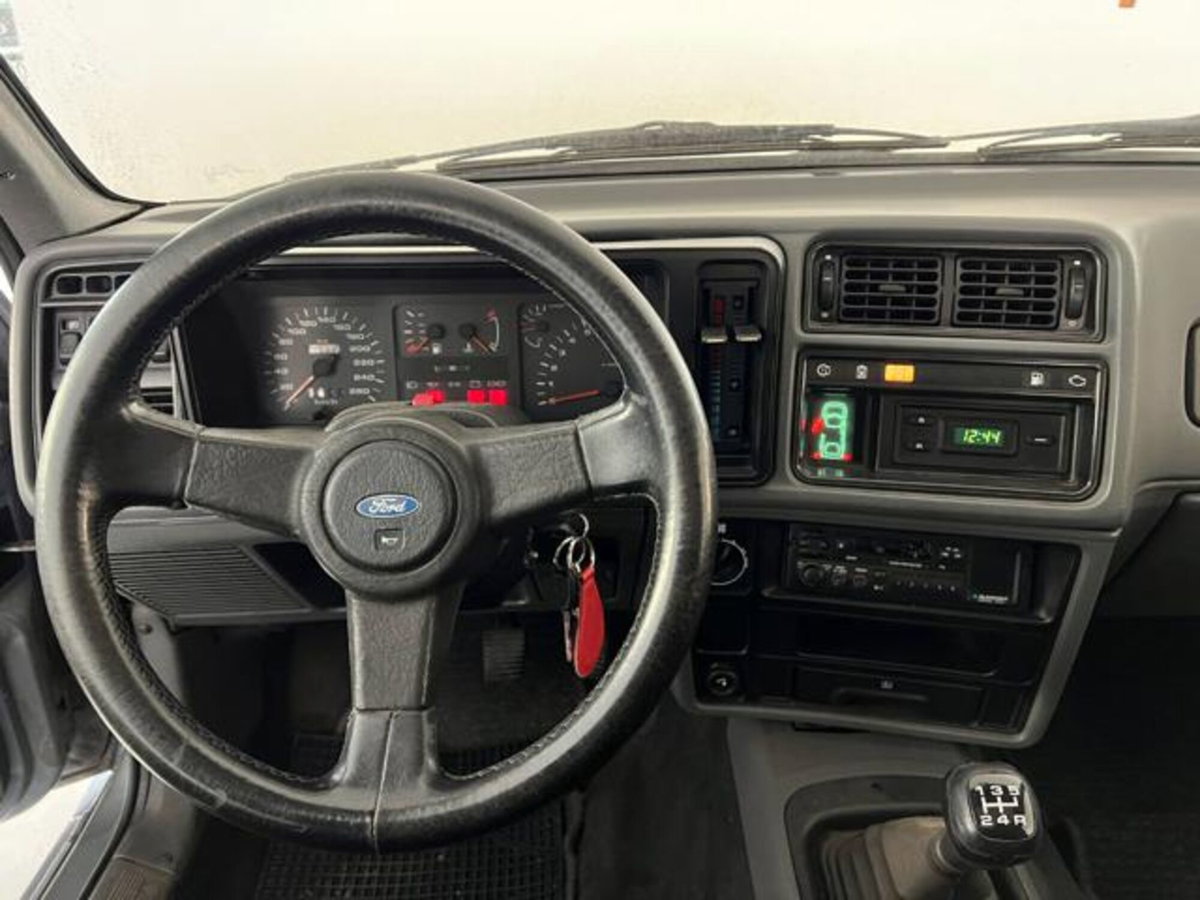 Ford Sierra RS Cosworth 3 porte (11)