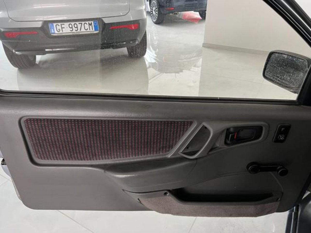 Ford Sierra RS Cosworth 3 porte (16)