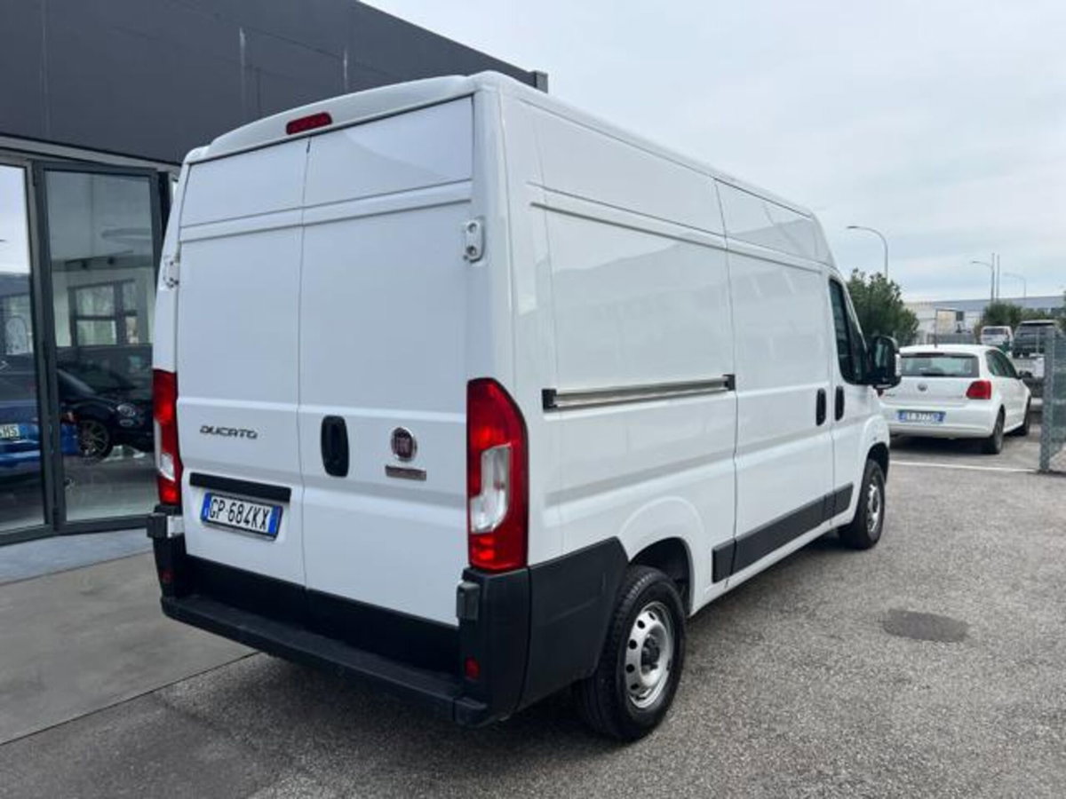 Fiat Ducato Furgone 33 2.2 Mjt 140CV AT9 PM-TN Furgone (4)