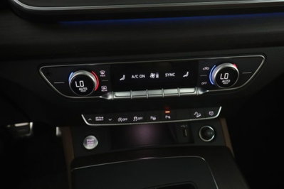 Audi Q5 40 TDI 204 CV quattro S tronic Business (13)