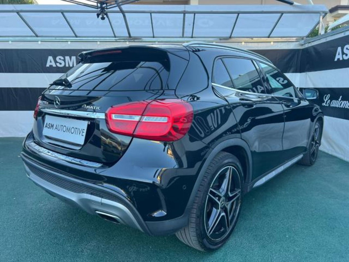 Mercedes-Benz GLA SUV 220 d Automatic 4Matic Premium (6)