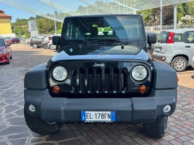 Jeep Wrangler 2.8 CRD DPF Sahara (2)