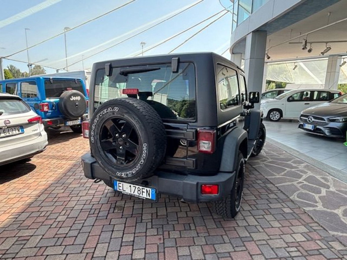Jeep Wrangler 2.8 CRD DPF Sahara (5)