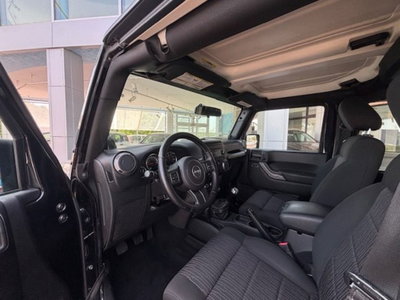 Jeep Wrangler 2.8 CRD DPF Sahara (8)