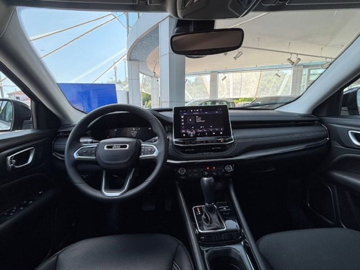 Jeep Compass 1.5 turbo t4 mhev Summit 2wd 130cv dct (8)