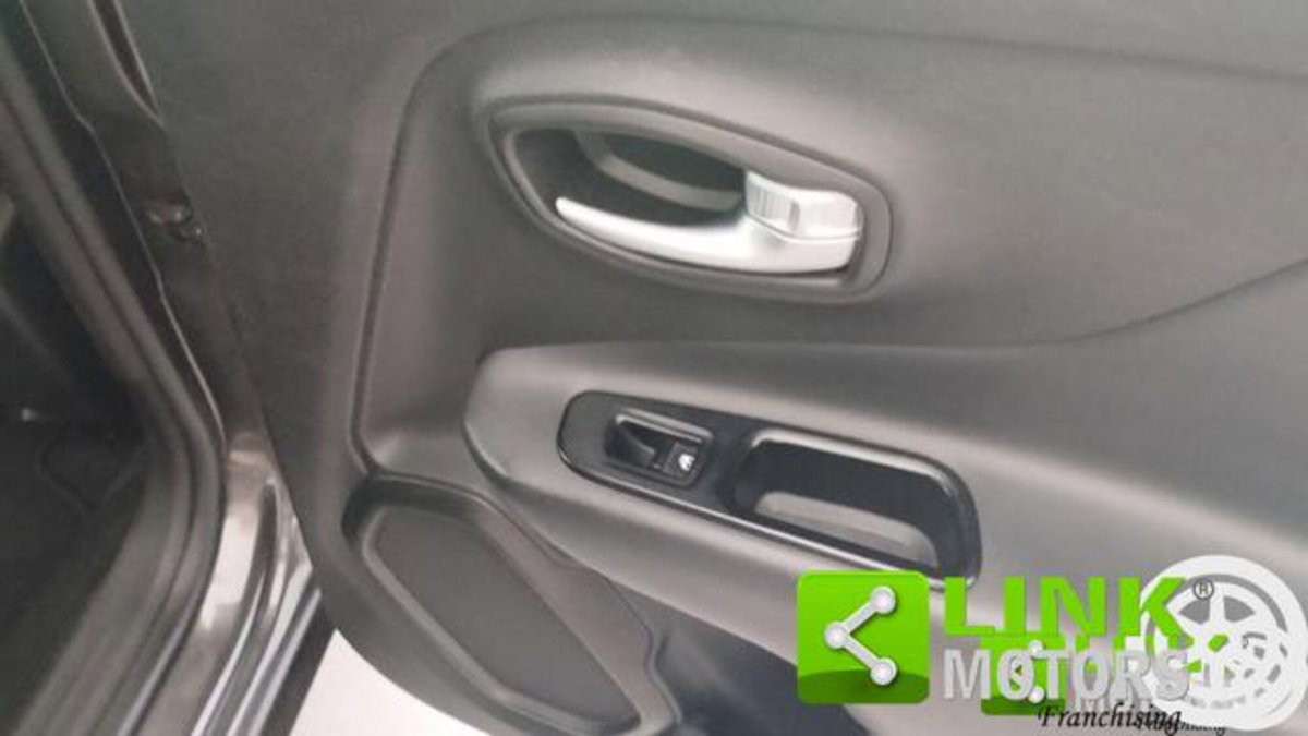 Jeep Renegade 1.0 T3 Limited (16)