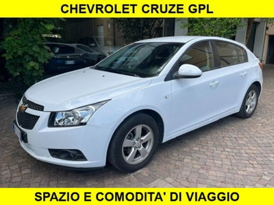 Chevrolet Cruze 1.8 5 porte LT GPL usata
