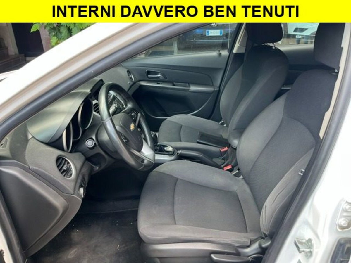 Chevrolet Cruze 1.8 5 porte LT GPL (6)